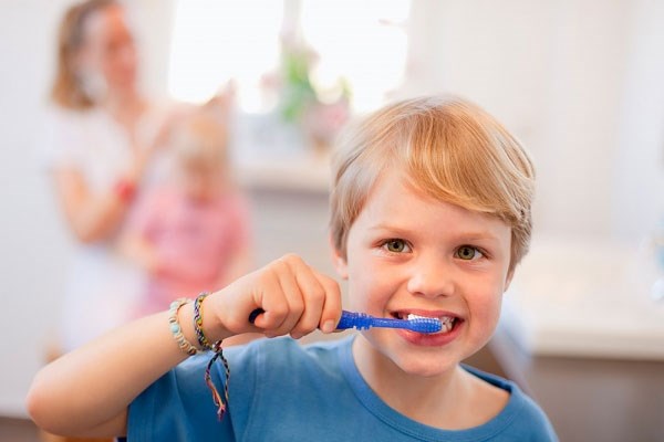 Hướng dẫn vệ sinh răng miệng cho trẻ em