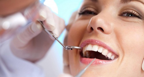 Trung tâm nha khoa uy tín tại quận 5 với quy trình nhổ răng hàm chuẩn